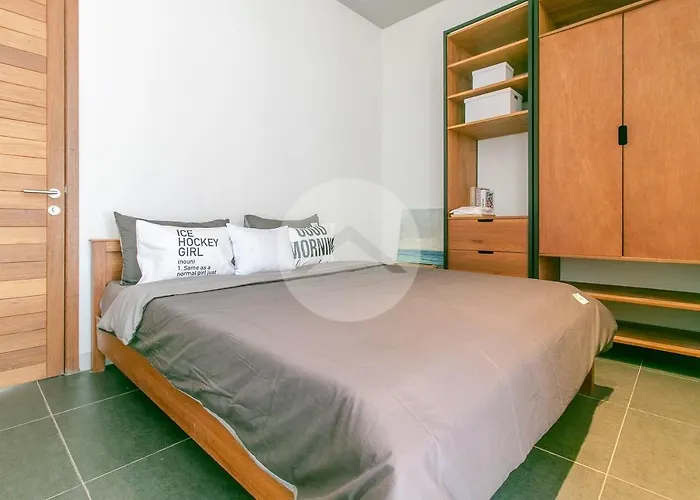 Paradise Hotel